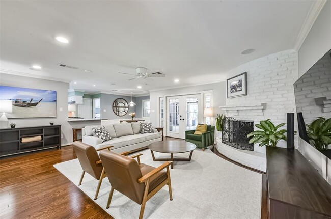 Building Photo - 5006 Shady Nook Ct
