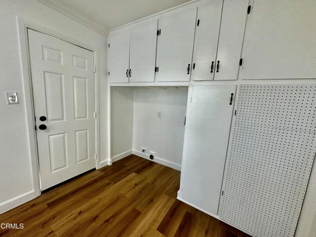 Building Photo - 3171 E Los Angeles Ave