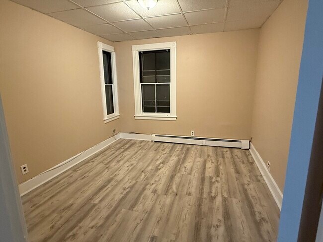 Building Photo - 9 Winslow St