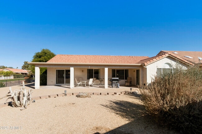 Building Photo - 11115 E Bellflower Ct