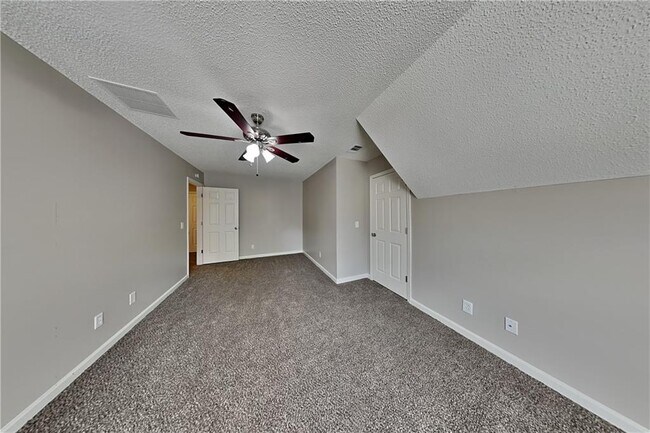 Building Photo - 302 Wind Ship Ct
