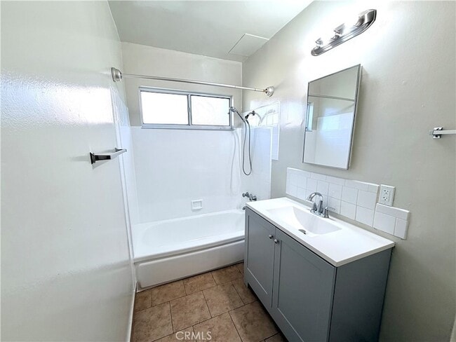 Building Photo - 15247 Acre St