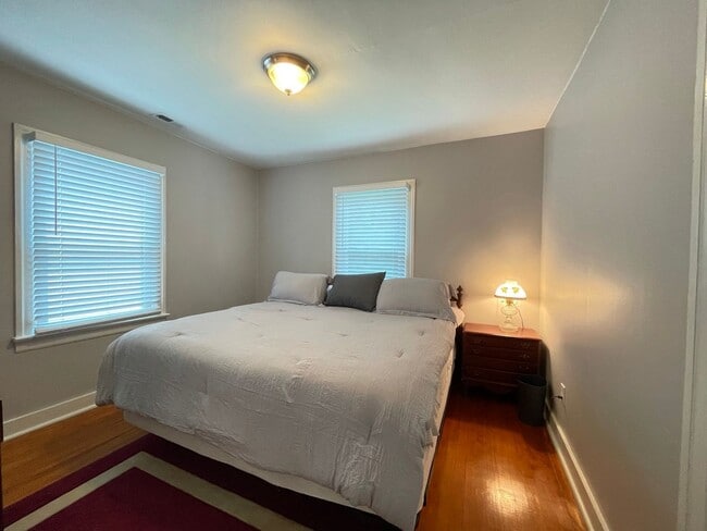 Building Photo - Your search ends here! Rent today!!