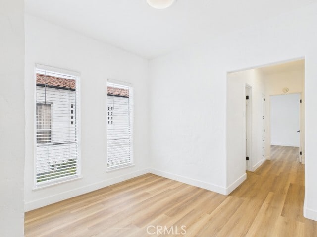 Building Photo - 1533 E 3rd St