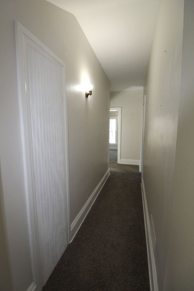 Building Photo - Two Bedroom Duplex