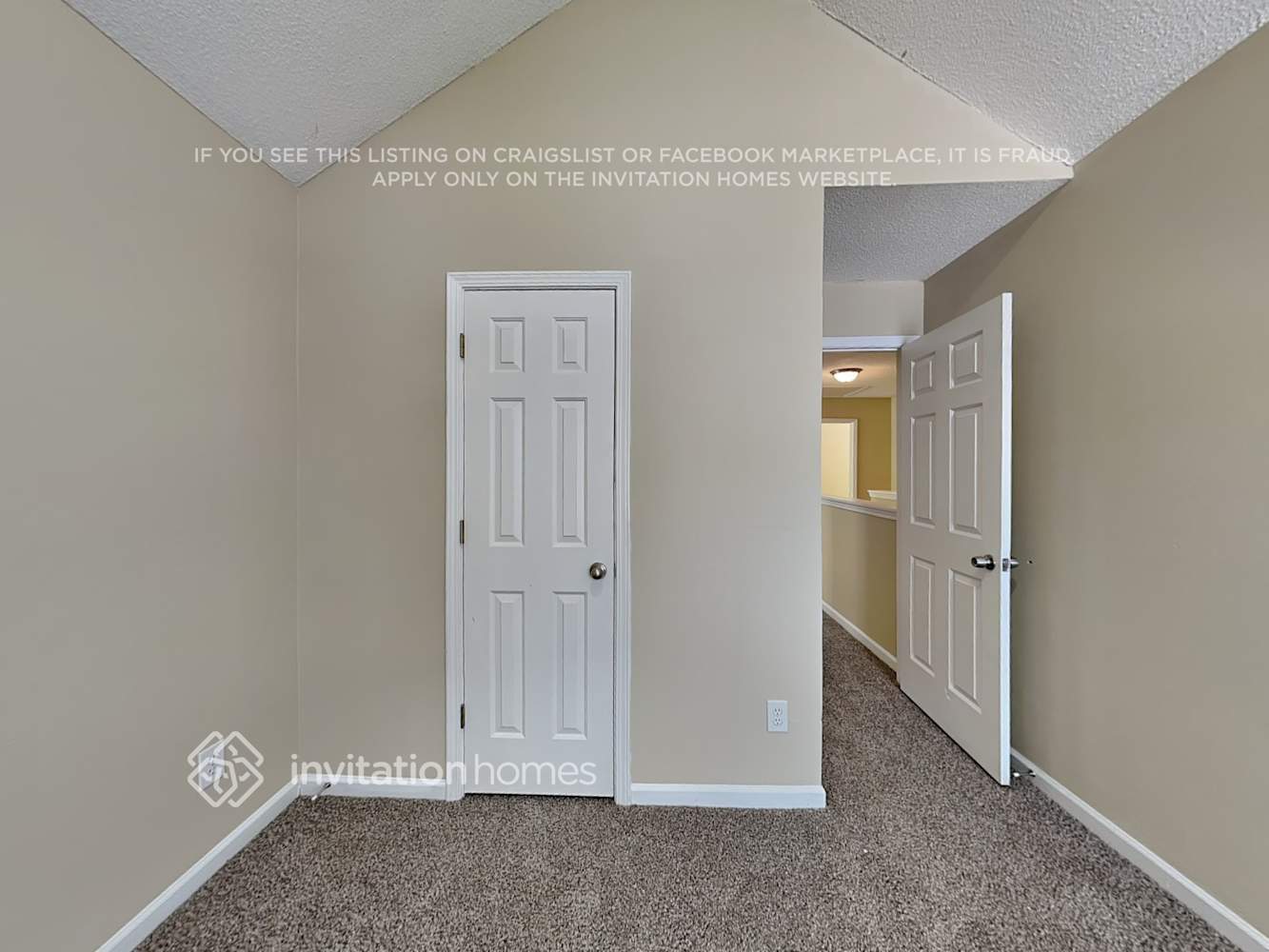 Building Photo - 2756 Live Oak Trail