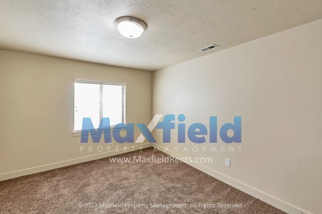Building Photo - Eagle Mountain 4+ Bed 4 Bath 2600 Sq Ft 2 ...