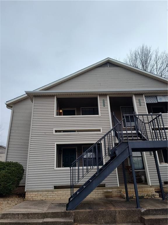 Building Photo - 404 Fairway Cir