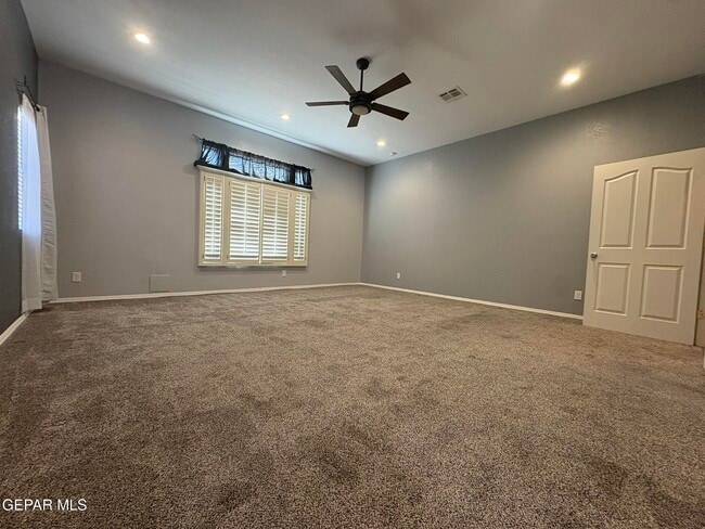 Building Photo - 3129 Tierra Agave Dr