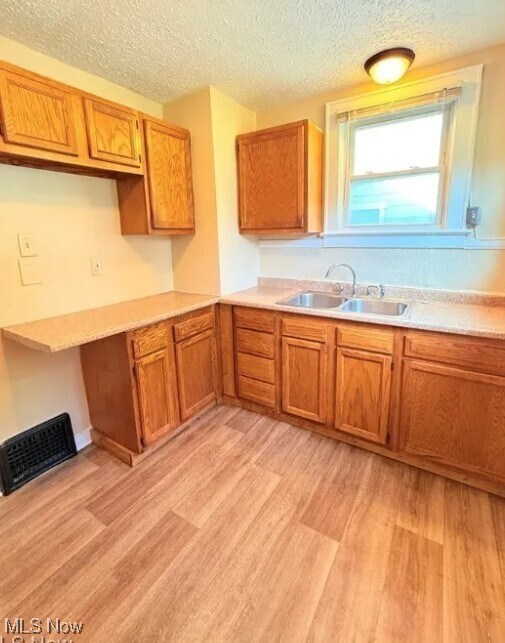 Building Photo - 828 Crouse St