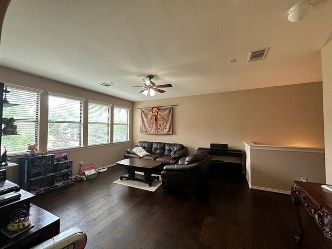 Building Photo - 46 Fort Arbor Ln