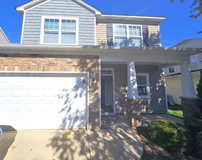 Building Photo - Chapin Home