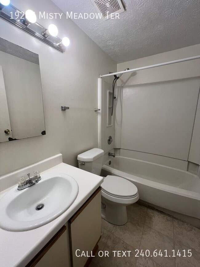 Building Photo - 19207 Misty Meadow Terrace