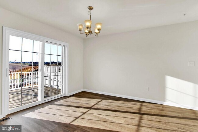 Building Photo - 11 Millrace Ct