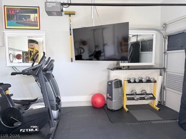 Building Photo - 3795 Ruskin St