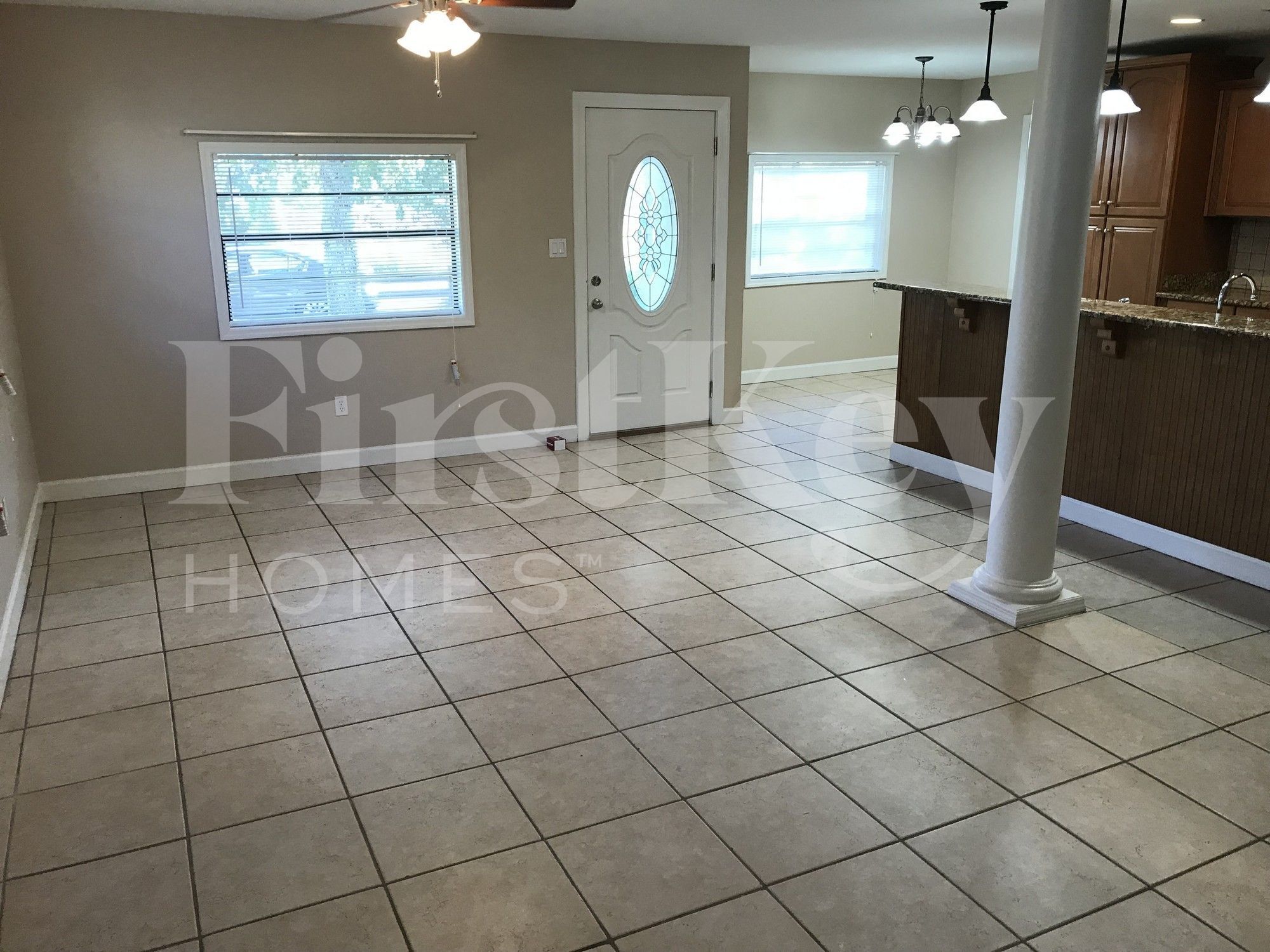 Building Photo - 10070 Harris Ave