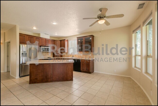 Building Photo - CALL US TODAY AT (505) 808-6467 TO SCHEDUL...