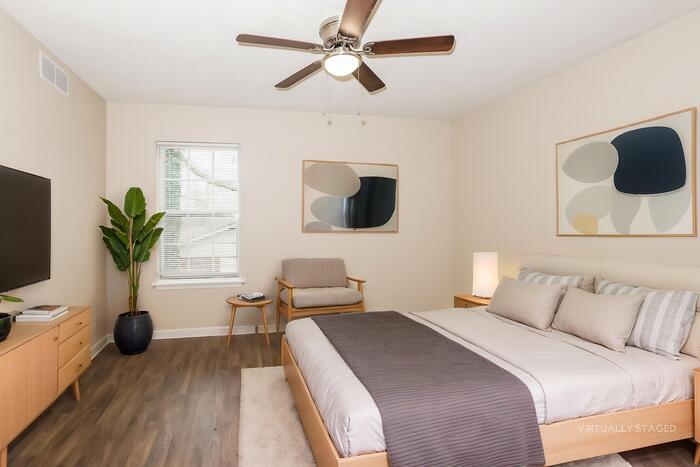 Building Photo - 1684 Regency Pl