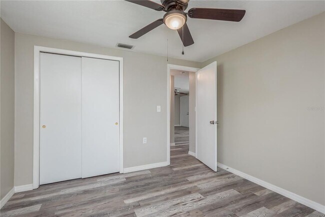 Building Photo - 5646 Festivo Dr