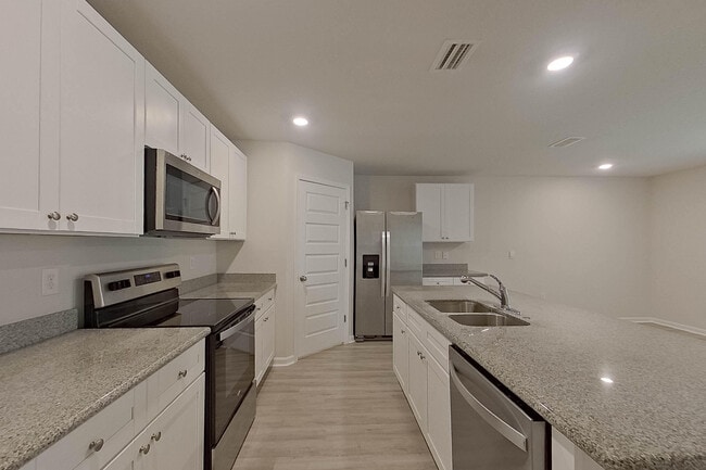 Building Photo - 4702 Malay Cir