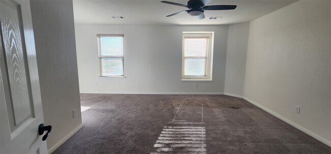Building Photo - 25202 Wls Sta Ct