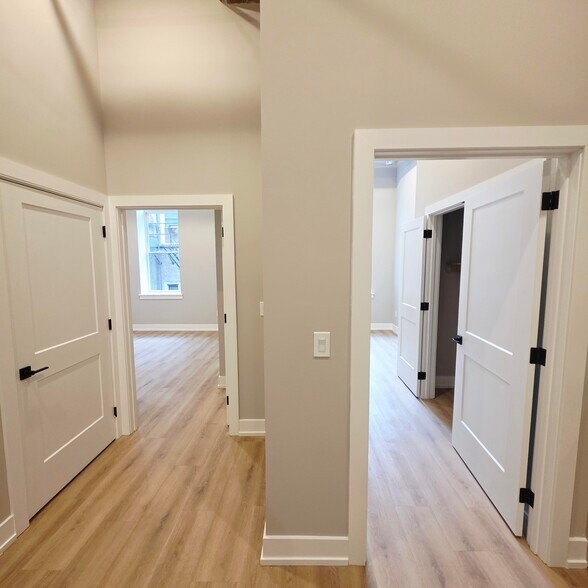 Building Photo - 714 Chestnut St