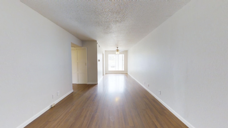 Building Photo - 5221 Bonita Ave