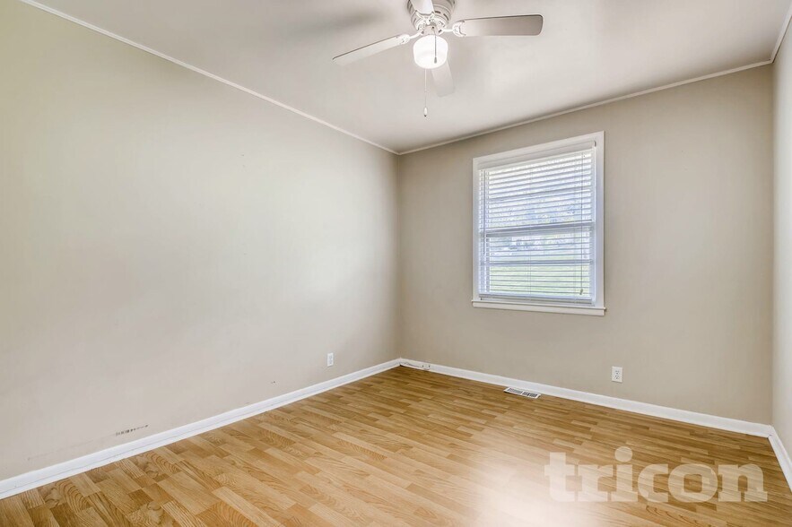Building Photo - 217 Shevel Dr