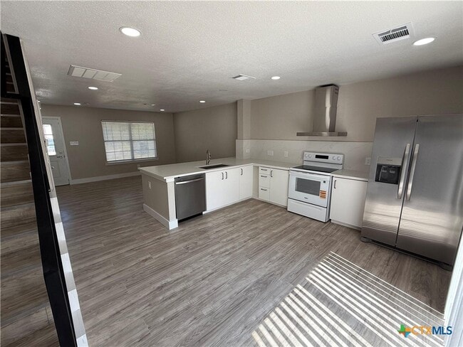 Building Photo - 625 Alabama St