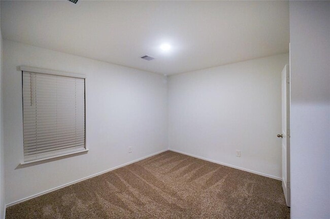 Building Photo - 24303 Springfield Valley Dr