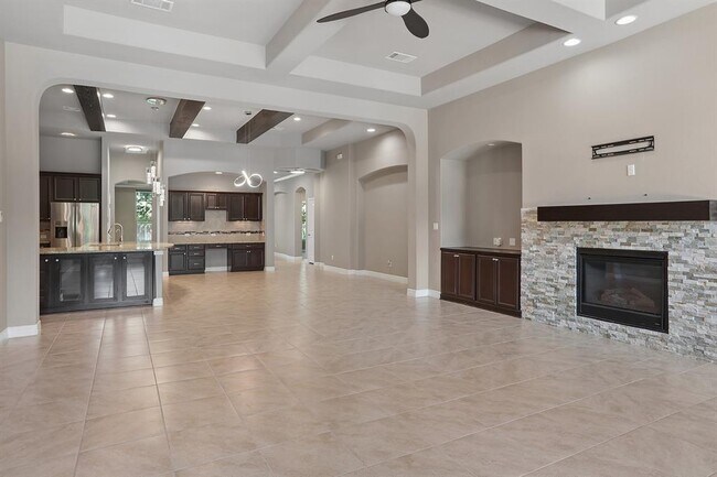 Building Photo - 1700 Snyder Trail