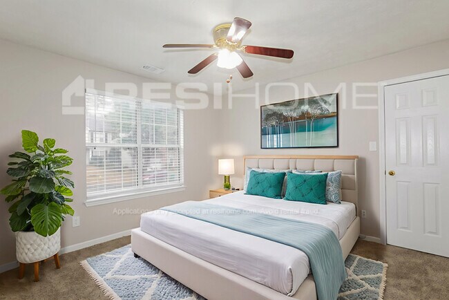 Building Photo - 3035 Hampton Club Way