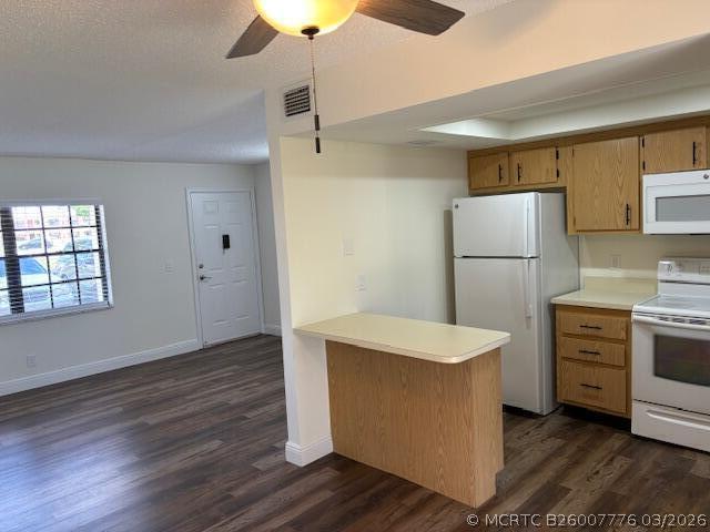 Building Photo - 4245 Oak Terrace Dr