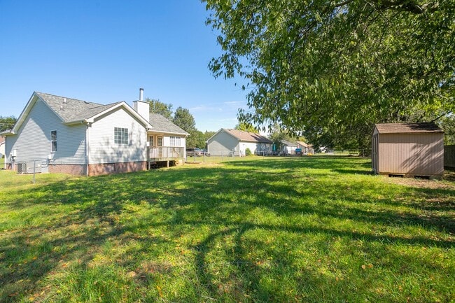 Primary Photo - 112 Heritage Dr