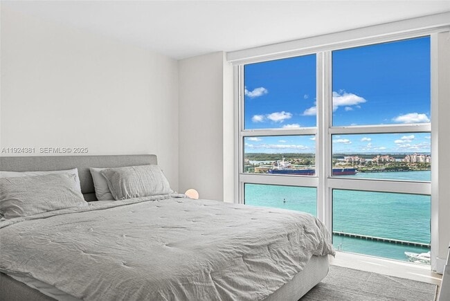 Building Photo - 90 Alton Rd