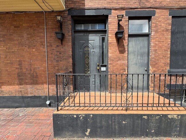 Building Photo - 2419 E Allegheny Ave