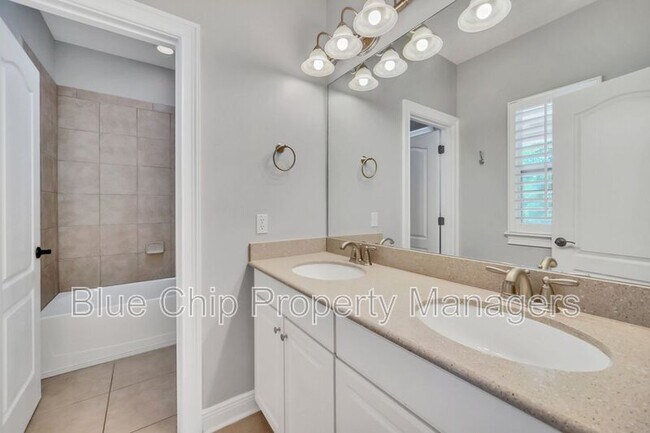 Building Photo - 9430 Channingham Ln