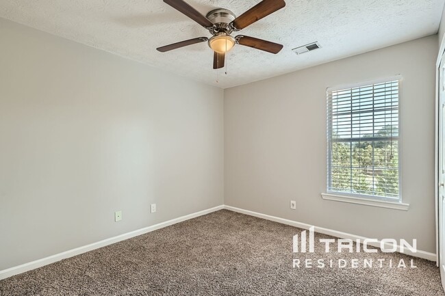 Building Photo - 12258 Cypress Way