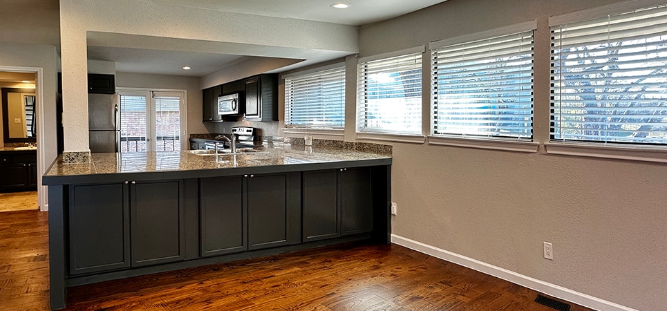 You're going to love this kitchen! - 8710 Park Ln