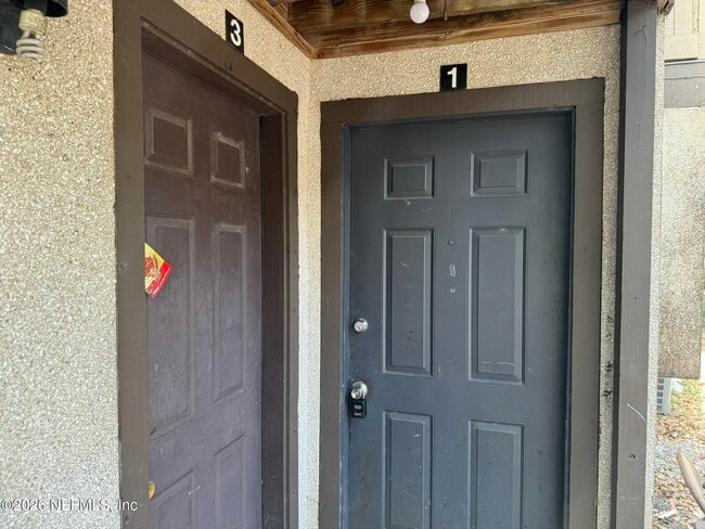 Building Photo - 5120 Westchase Ct