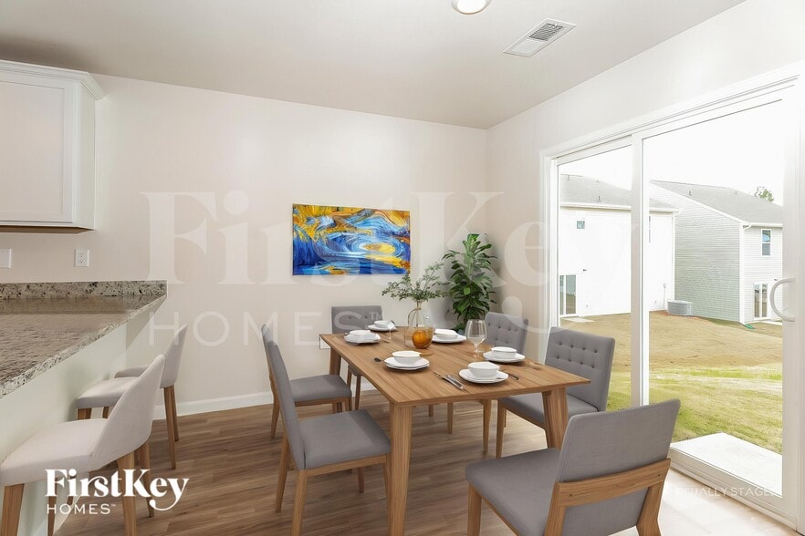 Building Photo - 3040 Cres Lk Ln