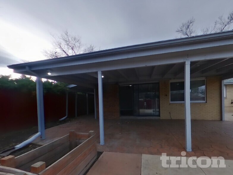 Building Photo - 1952 S Tennyson St