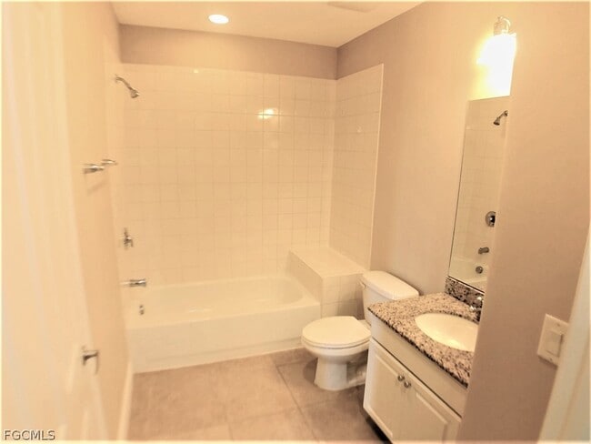 Building Photo - 13651 Julias Way