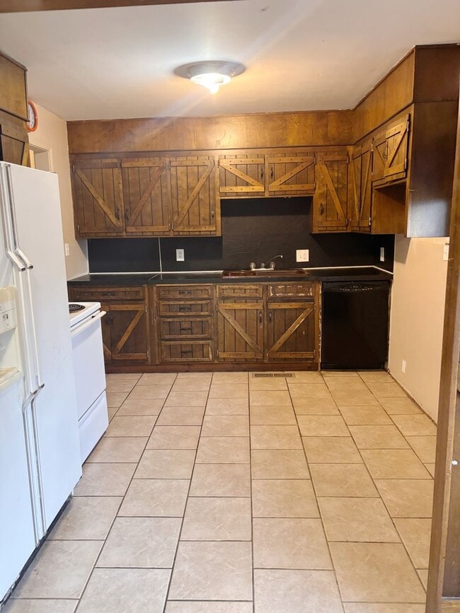 Building Photo - Cozy 3 Bed, 1 Bath Home in Idaho Falls!