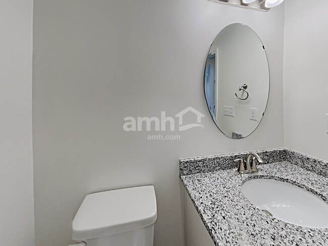 Building Photo - 3212 Brierhill Rd