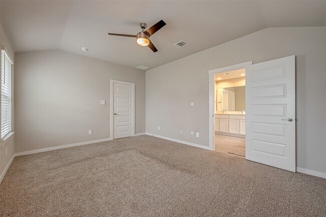 Building Photo - 19010 Norbury Pk Ln