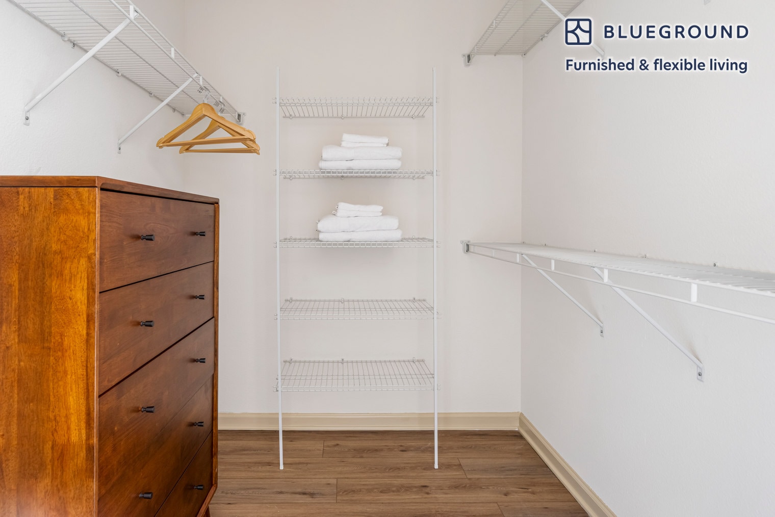 Building Photo - 501 Murphy Ranch Rd