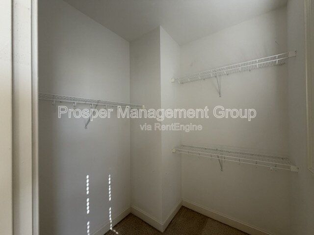 Building Photo - 11 Shadwell St