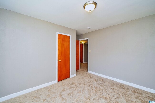 Building Photo - 312 Mignon Ave