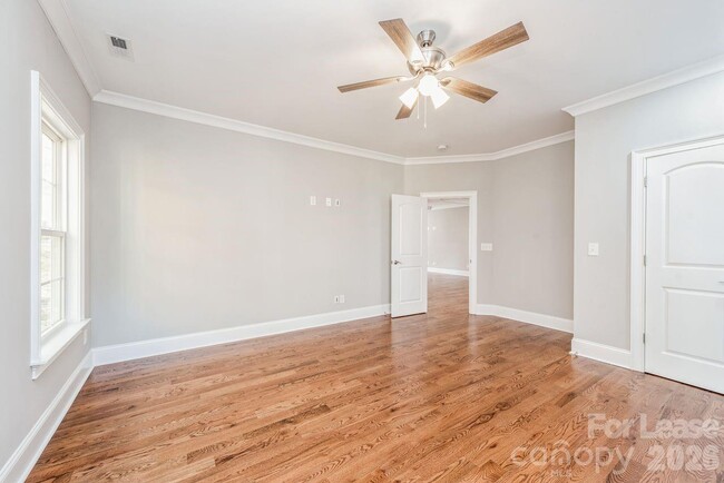 Building Photo - 6513 Rockwell Blvd